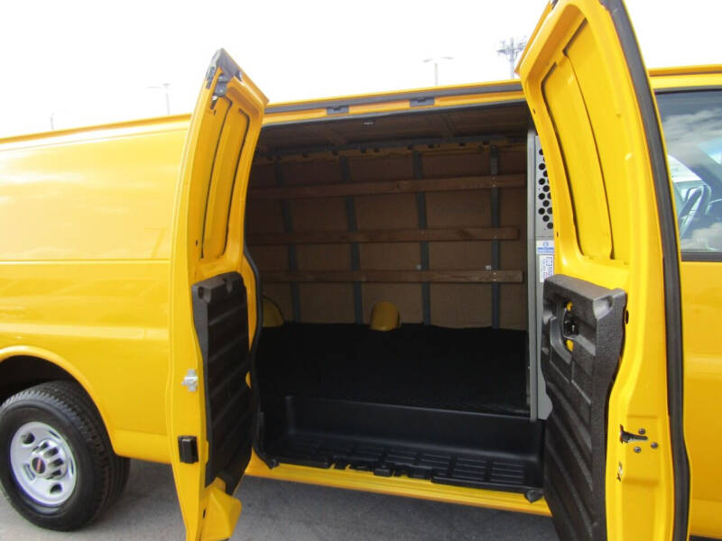 2010 GMC Savana 3500