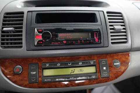2004 Toyota Camry