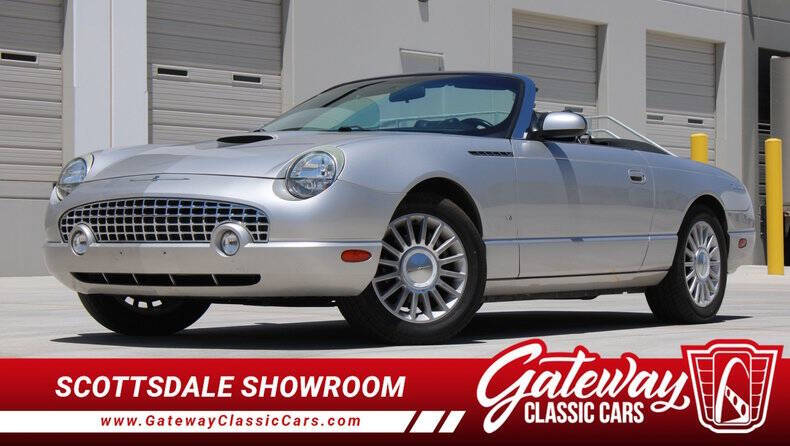 2004 Ford Thunderbird Deluxe