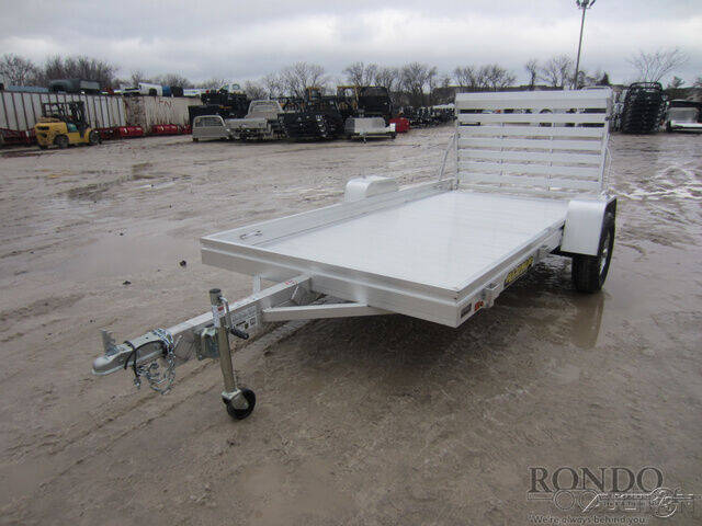 2024 Aluma Aluminum Single Axle Utility 6 for sale at Rondo Truck & Trailer in Sycamore IL