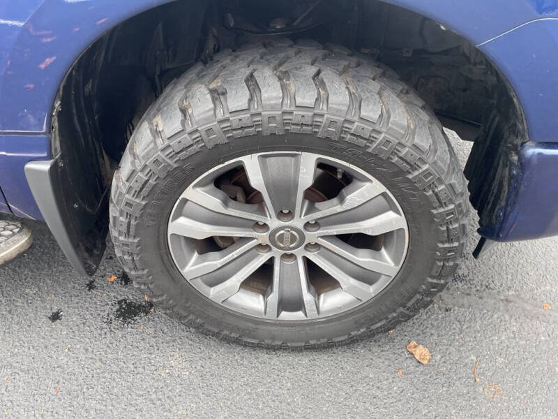 2017 Nissan Titan SL