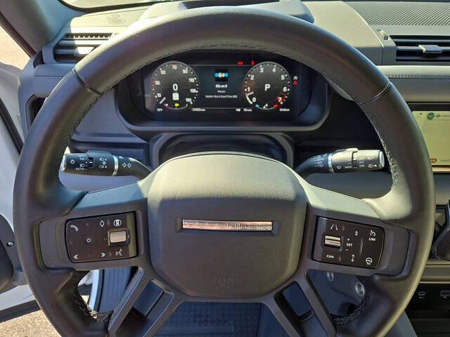 2024 Land Rover Defender 110 P400 X-Dynamic SE