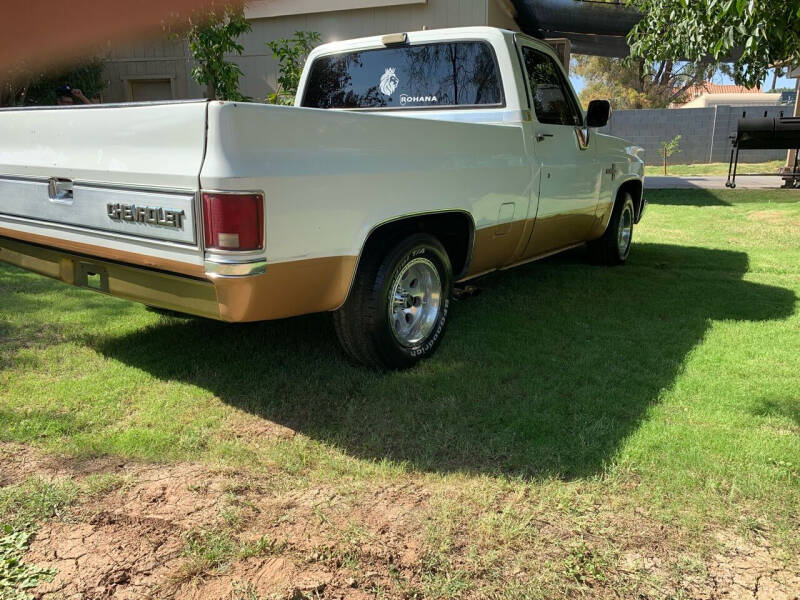 1982 Chevrolet C10 null photo 10