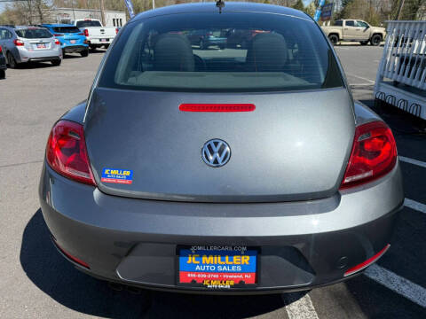 2013 Volkswagen Beetle 2.5L Entry PZEV