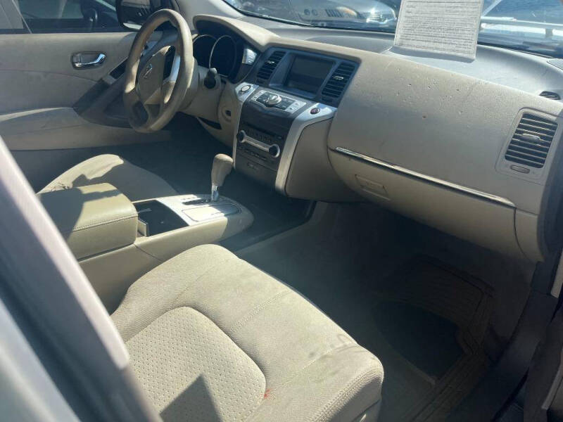 2012 Nissan Murano LE