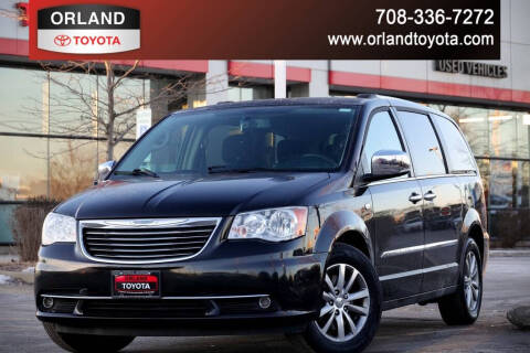 2014 Chrysler Town and Country