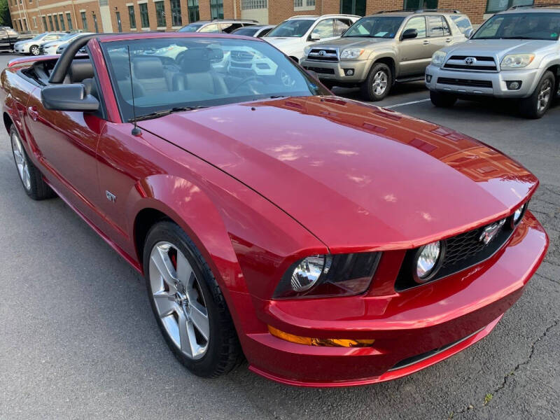 2007 Ford Mustang GT Deluxe