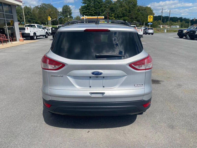 2016 Ford Escape S