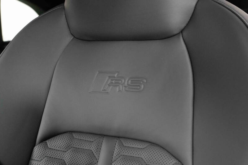 2023 Audi RS 6 Avant 4.0T quattro Avant