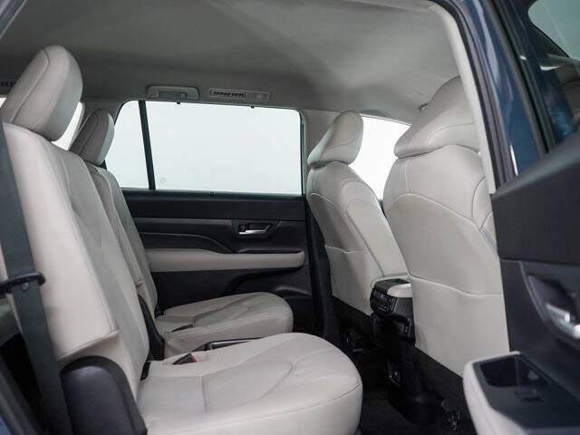 2024 Toyota Grand Highlander Hybrid Limited