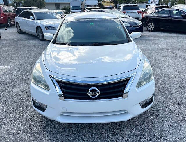 2015 Nissan Altima for sale at Atlantic Car Company in Jacksonville, FL