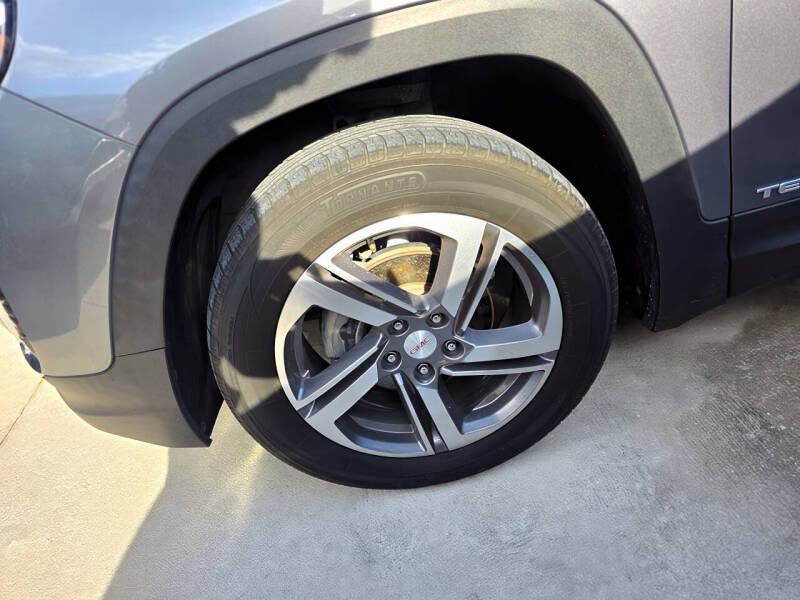 2021 GMC Terrain SLT