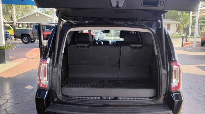 2017 GMC Yukon SLT
