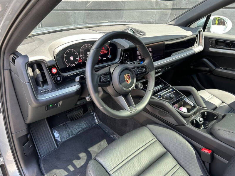 2026 Porsche Cayenne Coupe