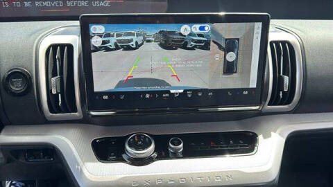 2026 Ford Expedition MAX Active