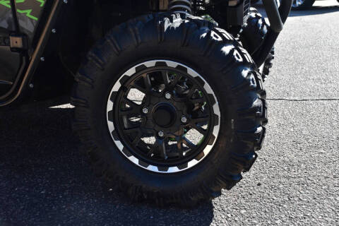 2022 Kawasaki Teryx4 S LE