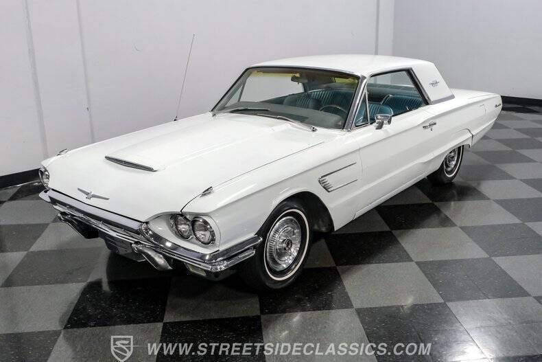 1965 Ford Thunderbird