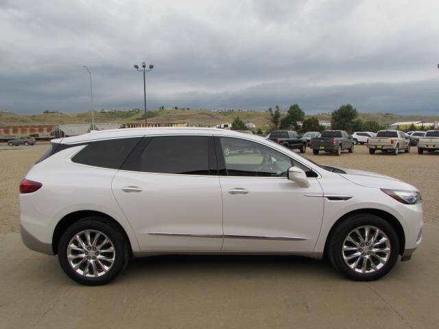 2021 Buick Enclave Essence