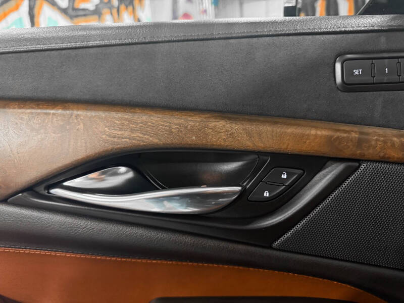 2020 Cadillac Escalade ESV Premium Luxury