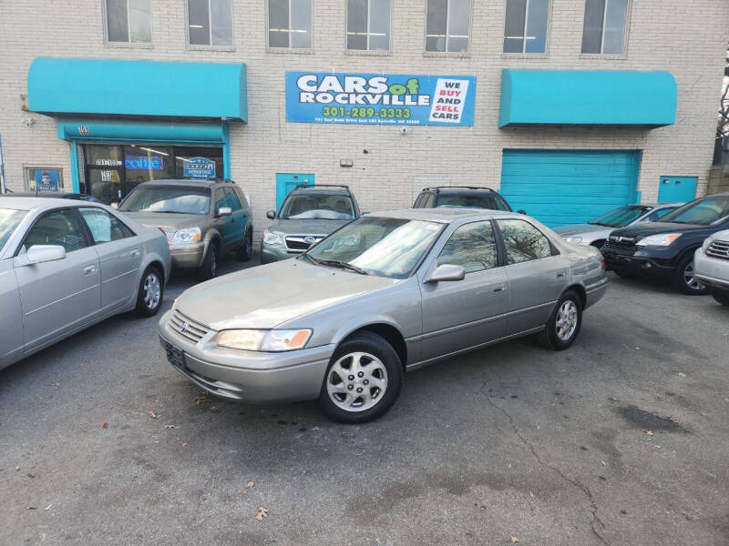 1998 Toyota Camry XLE photo 3