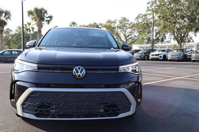 2025 Volkswagen Taos SE