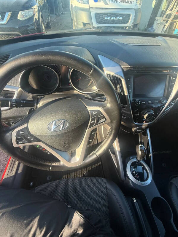 2016 Hyundai Veloster