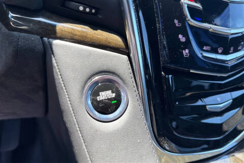 2017 Cadillac Escalade Platinum