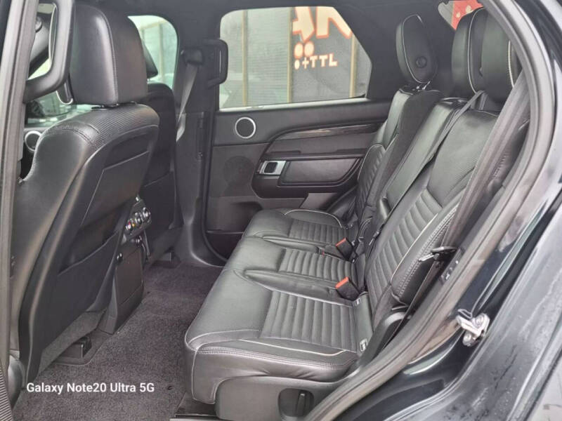 2017 Land Rover Discovery HSE Luxury