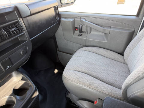 2016 Chevrolet Express 2500