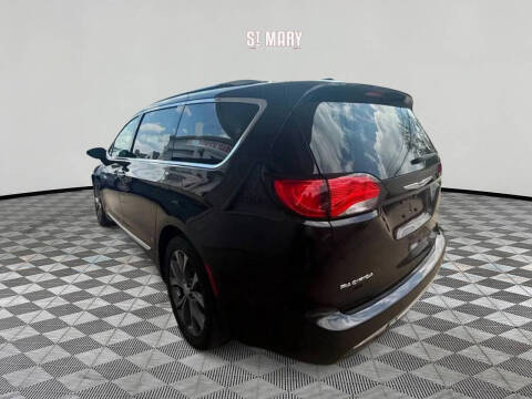 2017 Chrysler Pacifica Limited