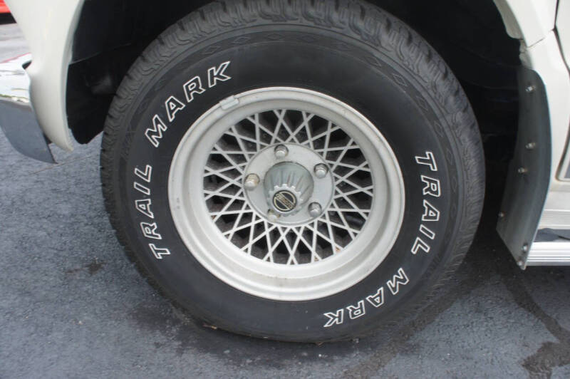 1990 Ford E-Series E-150