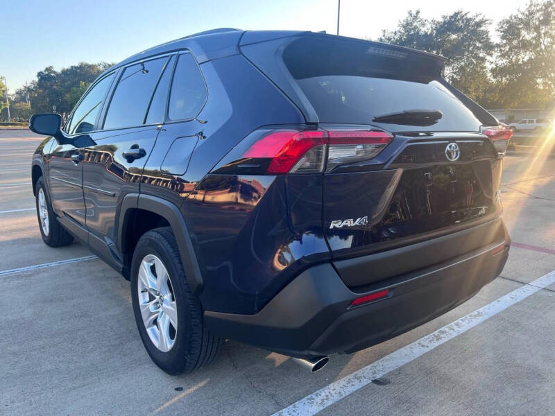 2019 Toyota RAV4 XLE