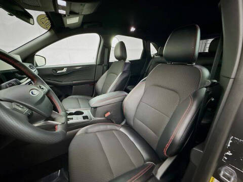 2024 Ford Escape ST-Line Select
