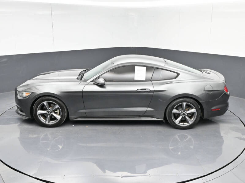 2016 Ford Mustang V6