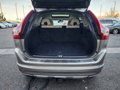 2016 Volvo XC60 T6 Drive-E