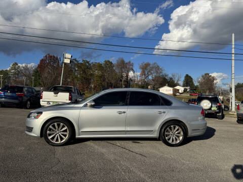 2012 Volkswagen Passat SEL