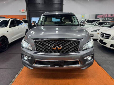 2015 Infiniti QX80
