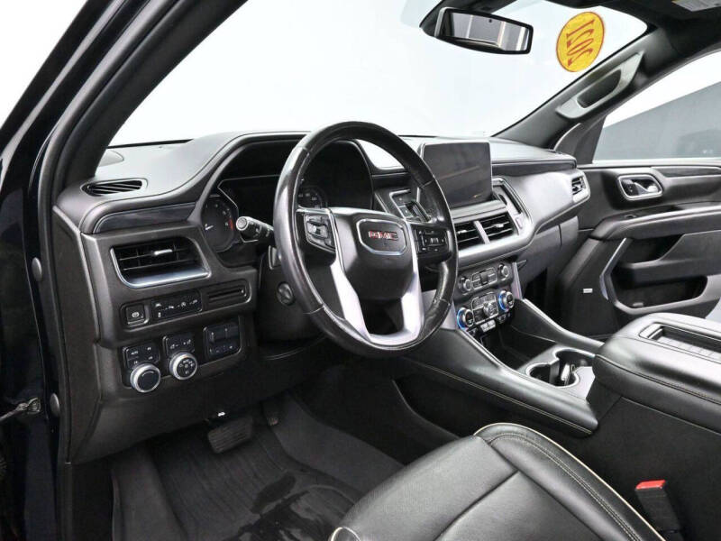 2021 GMC Yukon XL SLT