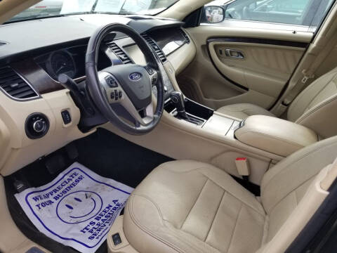 2014 Ford Taurus Limited