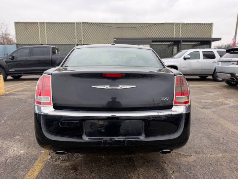 2013 Chrysler 300