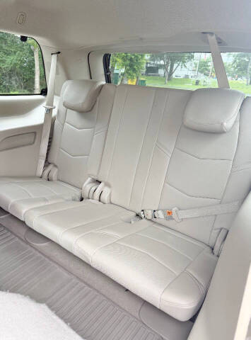 2017 Cadillac Escalade Premium Luxury