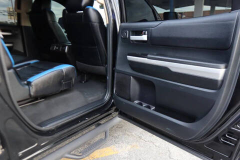 2015 Toyota Tundra SR5