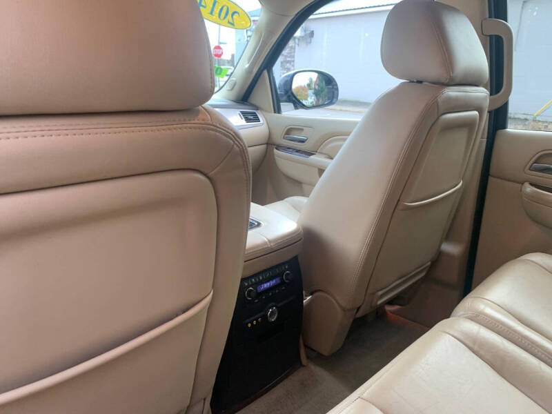 2014 Cadillac Escalade Luxury