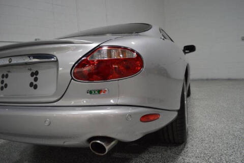 2002 Jaguar XKR