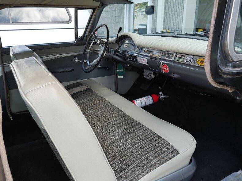 1957 Ford Fairlane