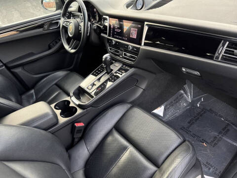 2024 Porsche Macan