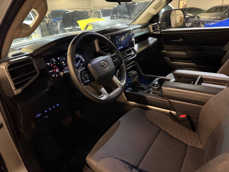 2022 Toyota Tundra SR5