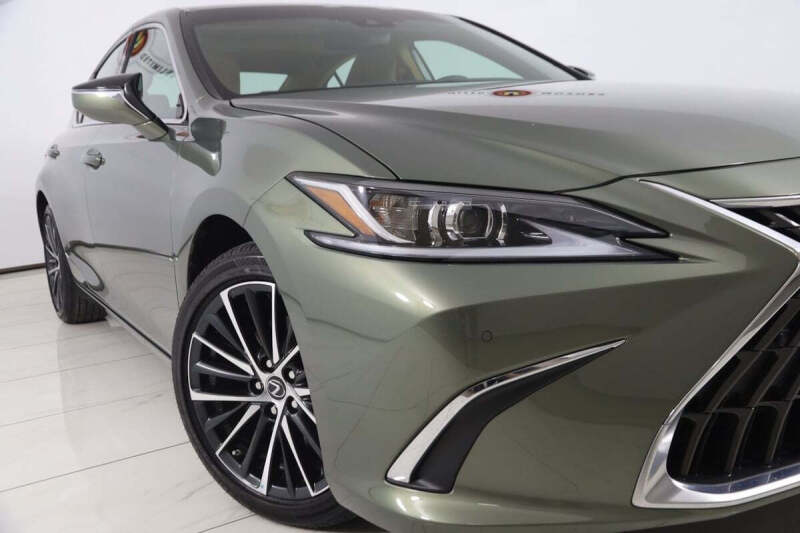 2024 Lexus ES 350