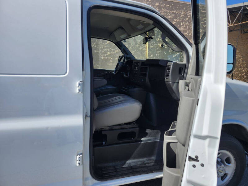 2021 Chevrolet Express 2500