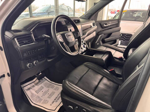 2023 GMC Yukon Denali